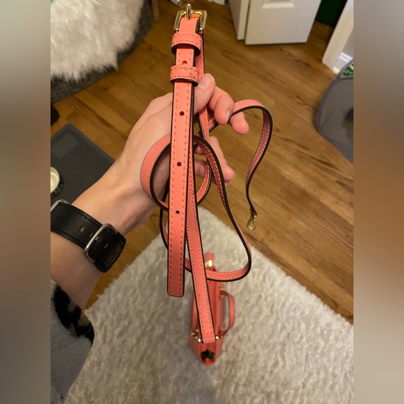 Michael Kors Purse - Picture 4 of 4